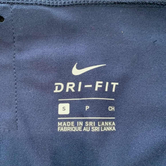 NWOT Nike dry fit tights - Picture 13 of 13